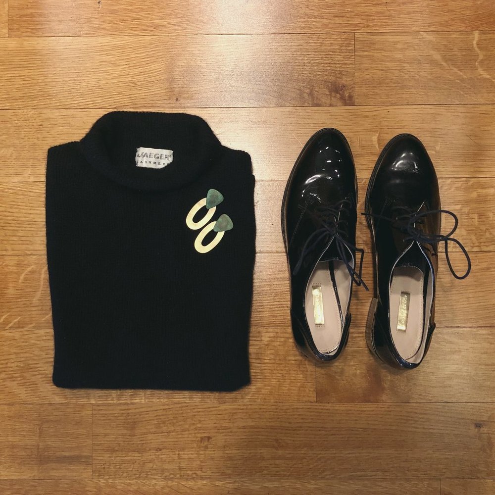 *Vintage* Jaeger Sleeveless Cashmere Turtleneck